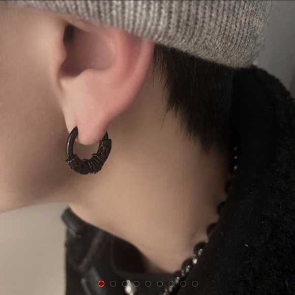 1 Piece Hoop Mens Earrings Small Circle Hip Hop - Picture 13 of 13